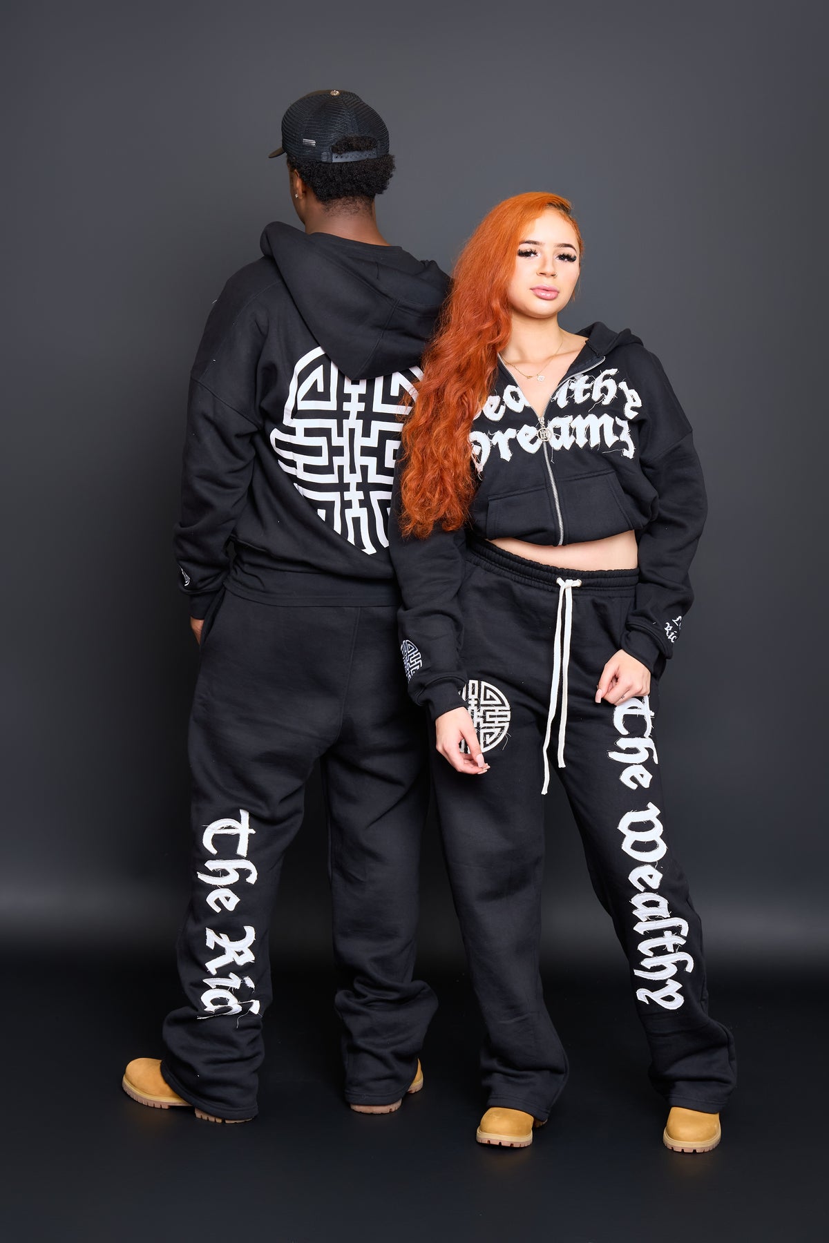 Black Wealthy Dreamz Hoodie